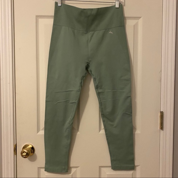 JOY LAB High-Waisted Seamless 7/8 Capri Leggings - Picture 1 of 10